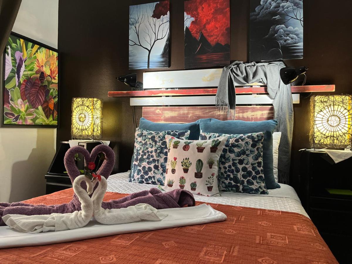 Sunrise House Bed & Breakfast Quepos Luaran gambar