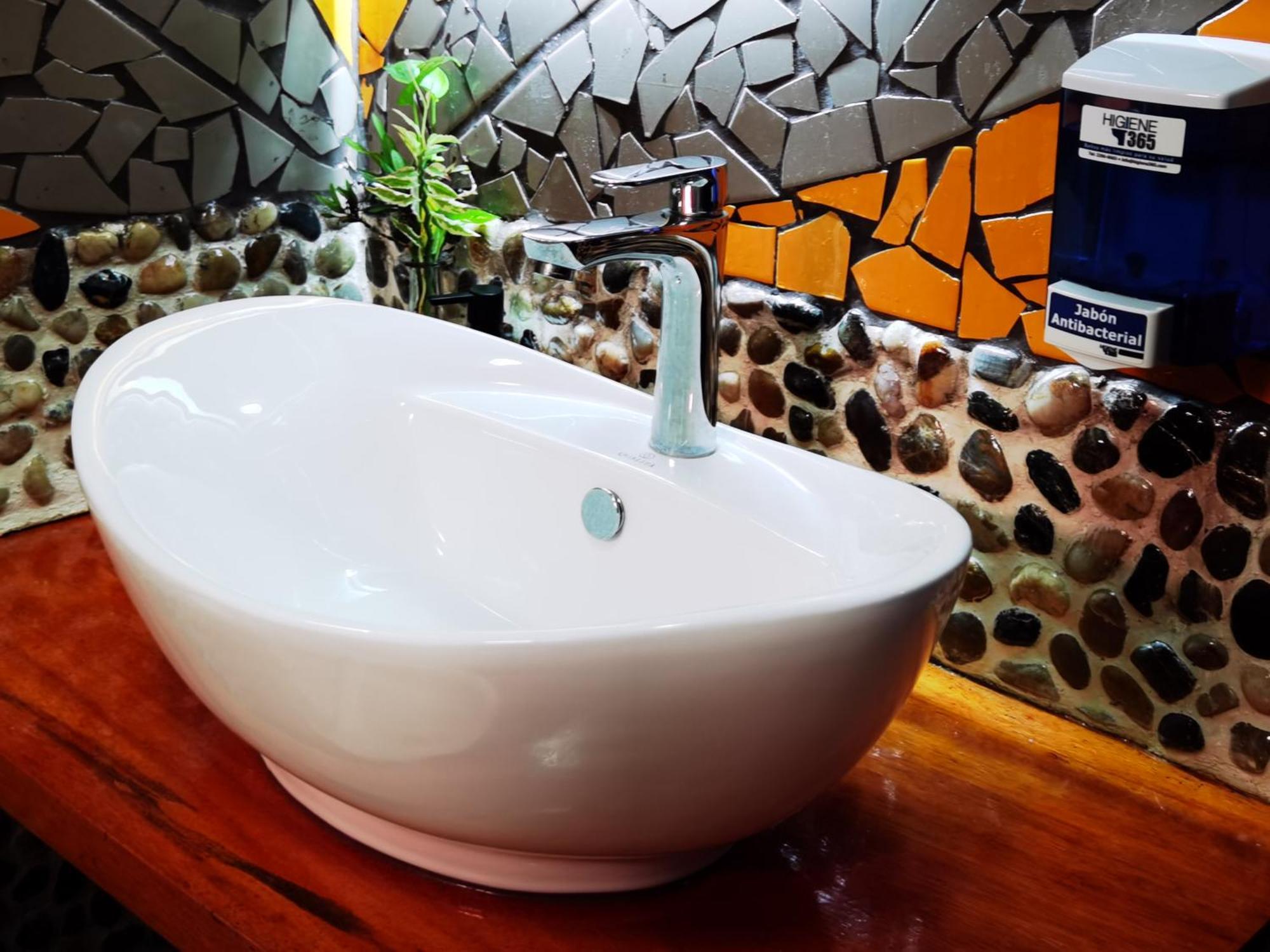 Sunrise House Bed & Breakfast Quepos Luaran gambar